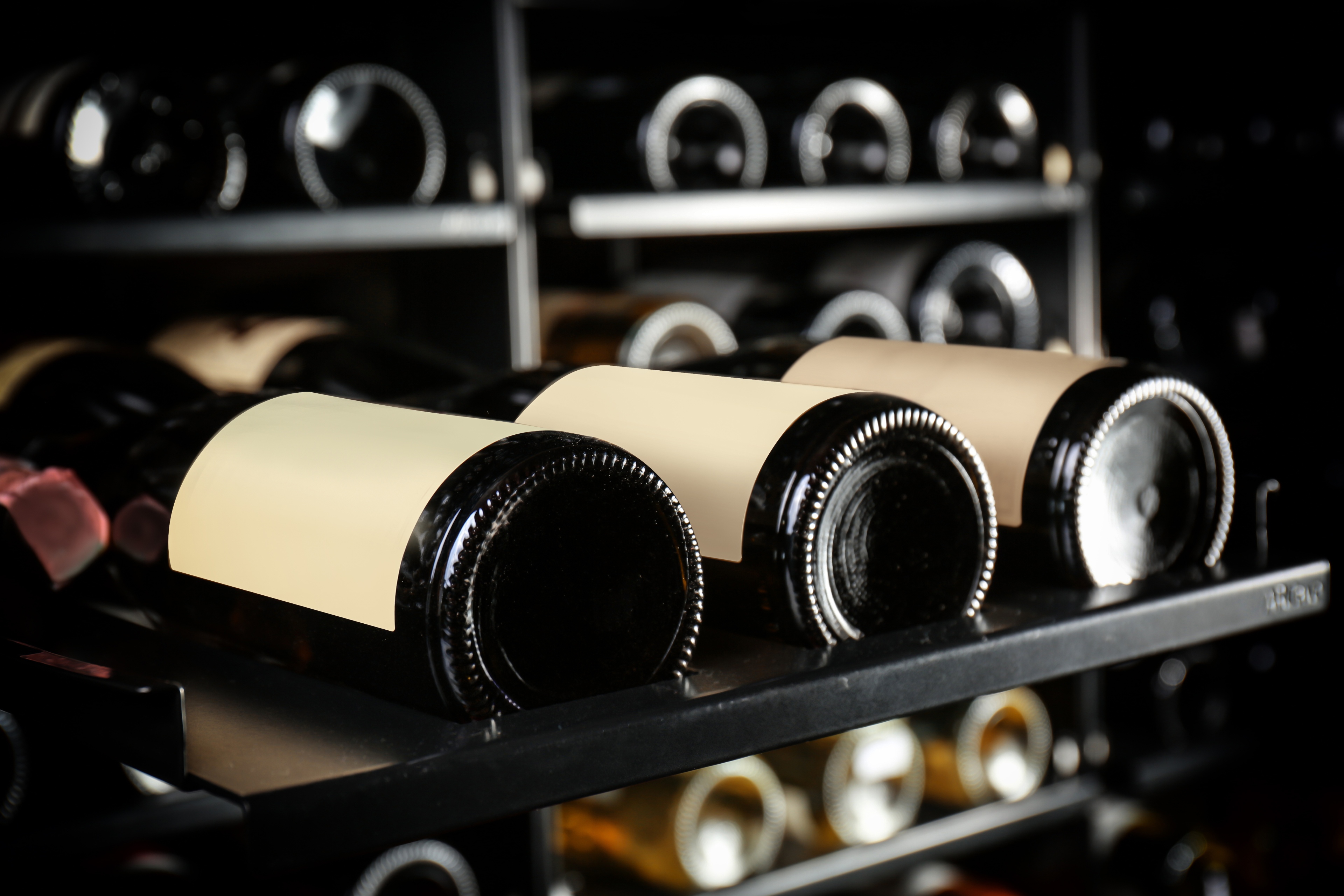 7 Things Before You Choose a Wine Cellar Builder